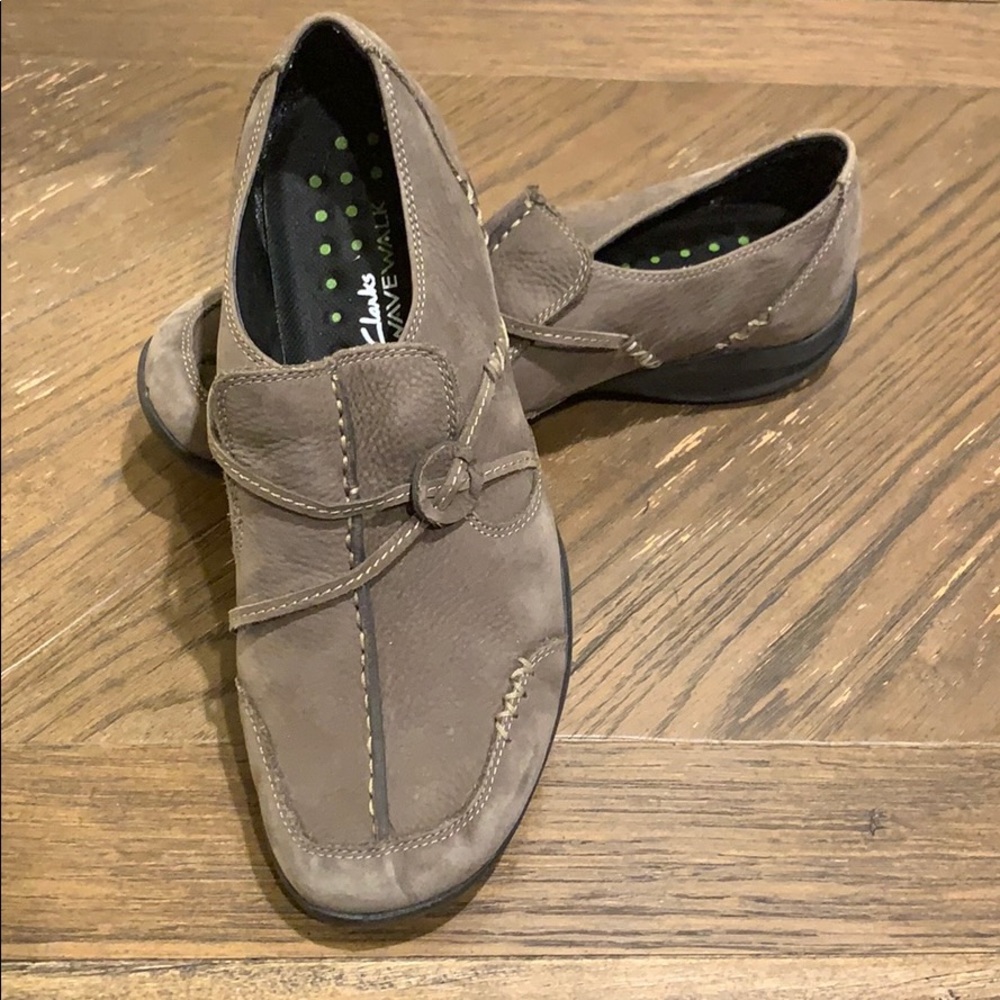 Clark’s Wave Walk shoes